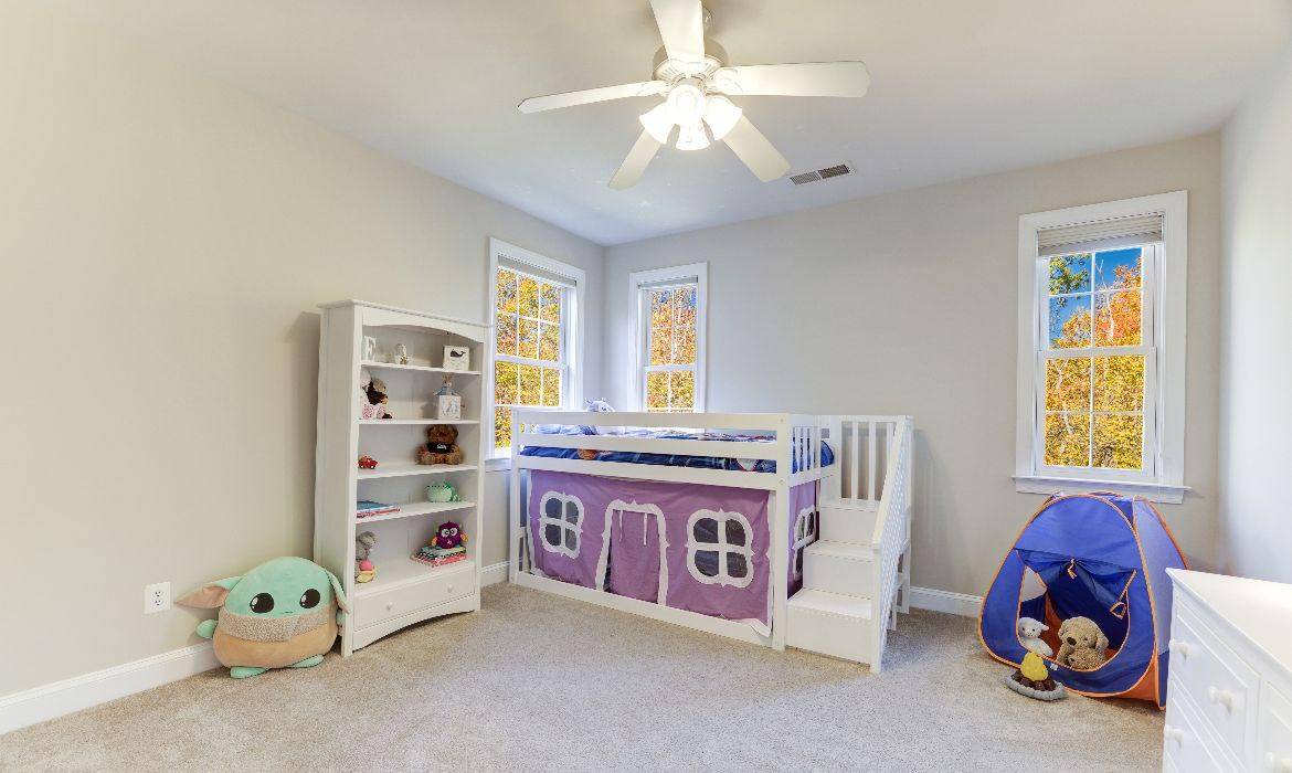 Garrell Group Top Leesburg Realtor 43576 Habitat Circle web 25