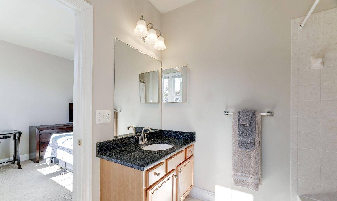 Garrell Group Top Leesburg Realtor 43576 Habitat Circle web 29