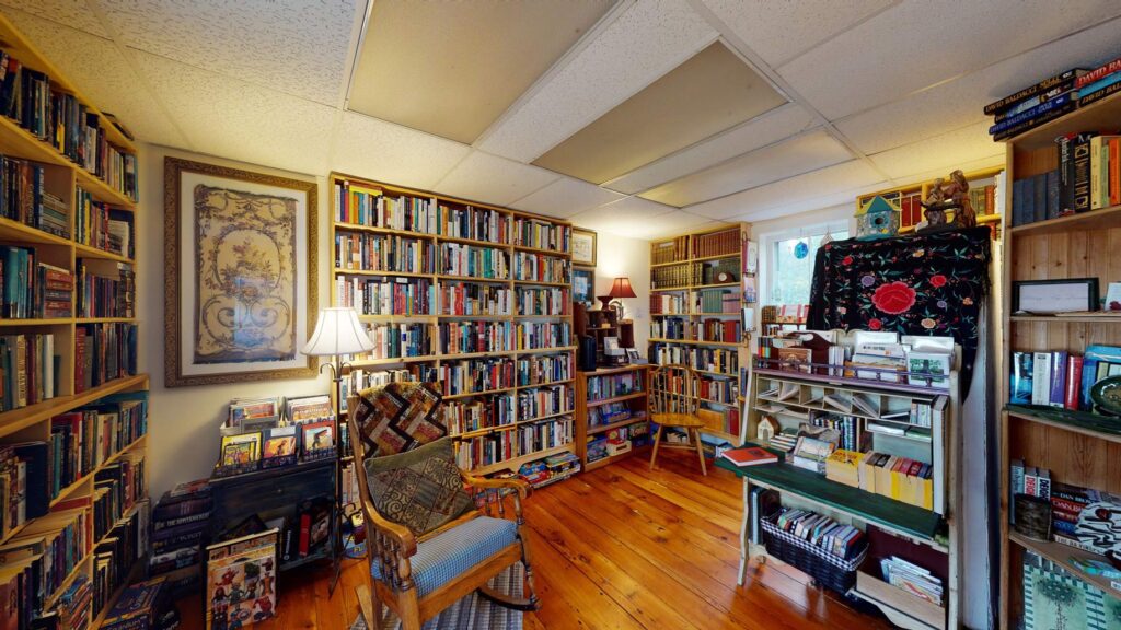 Independent Bookstore
