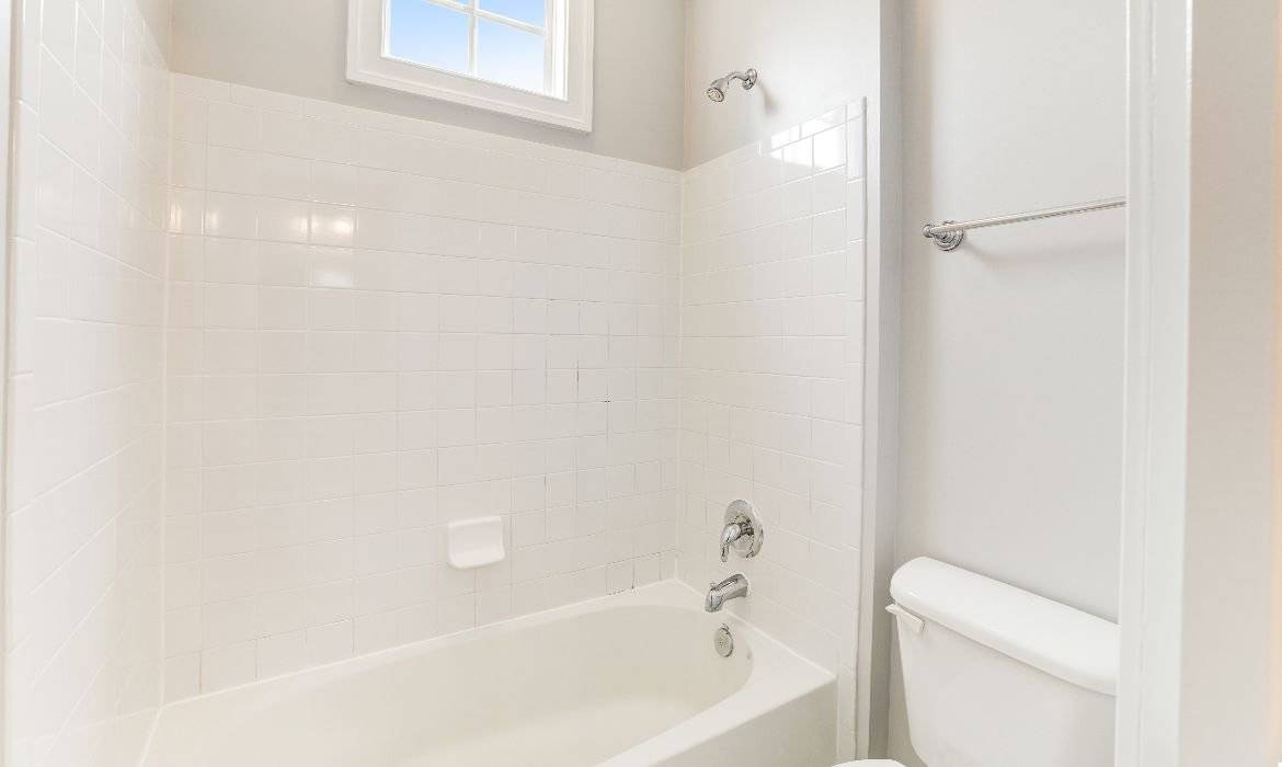 Garrell Group Top Leesburg Realtor 19103 Parallel Bluffs Ct web 32