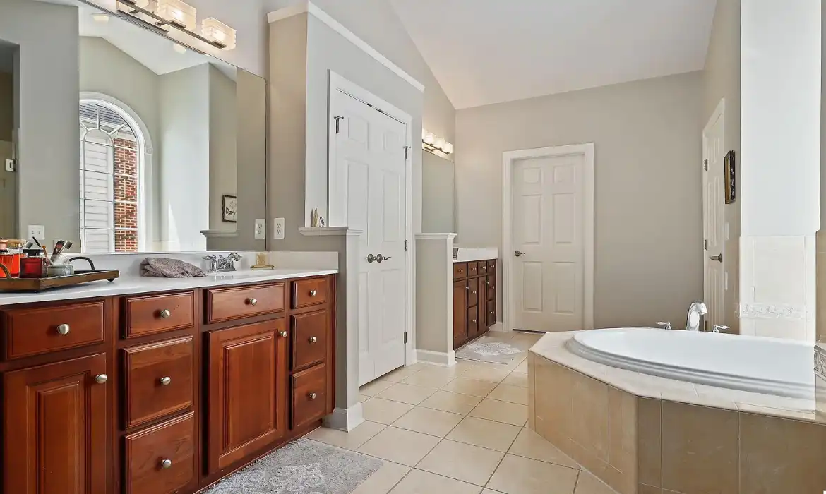 Garrell Group Top Leesburg Realtor 19127 Dalton Points Pl web 15