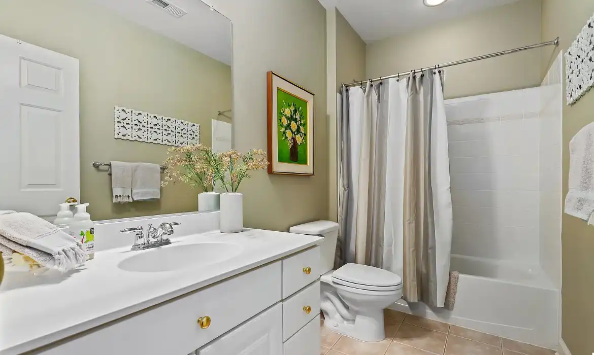 Garrell Group Top Leesburg Realtor 19127 Dalton Points Pl web 25