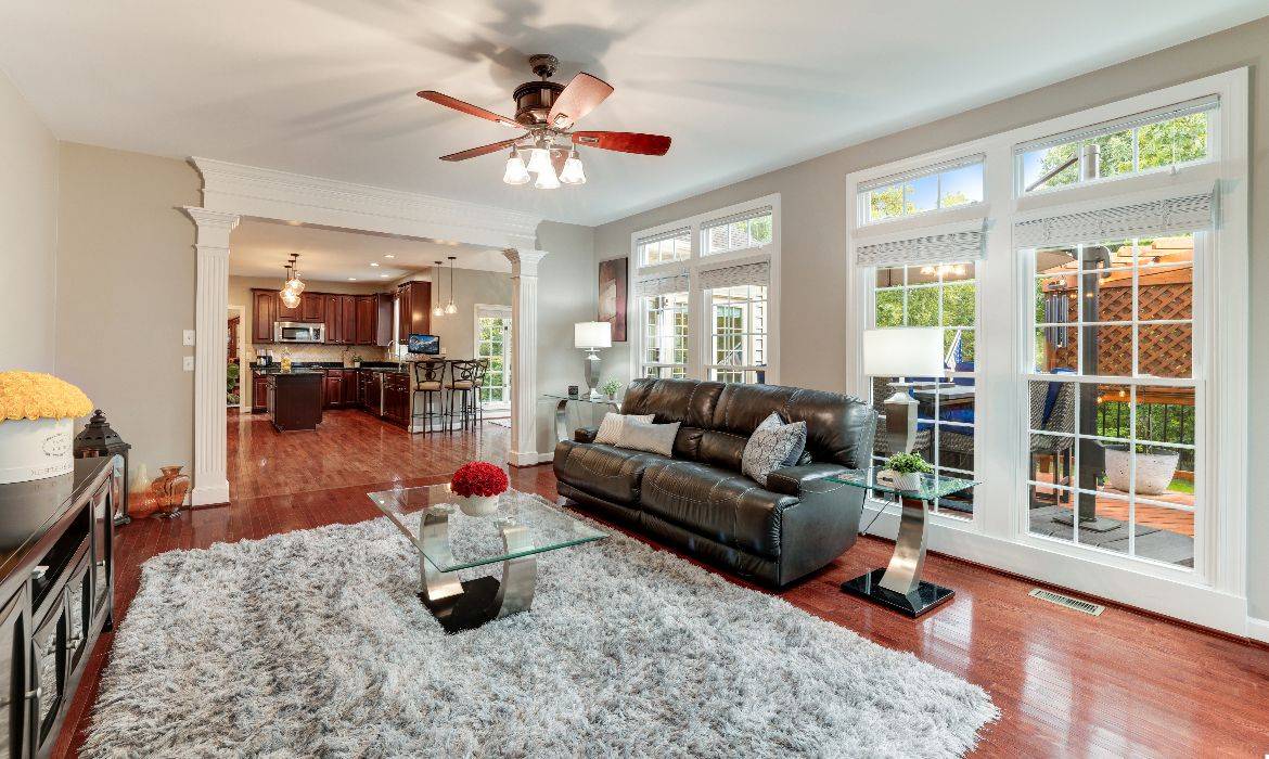 Garrell Group Top Leesburg Realtor 19104 Coton Reserve Dr 17