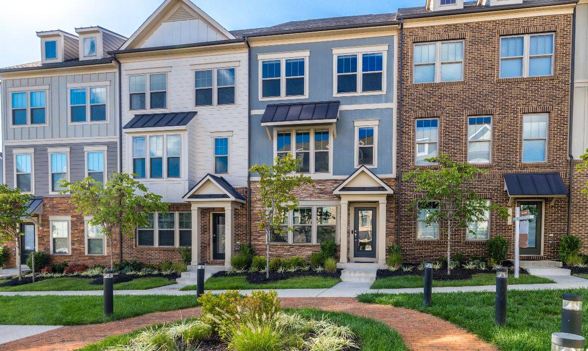 Garrell Group Top Leesburg Realtor 306 Nebeiolo Ter SE web 02