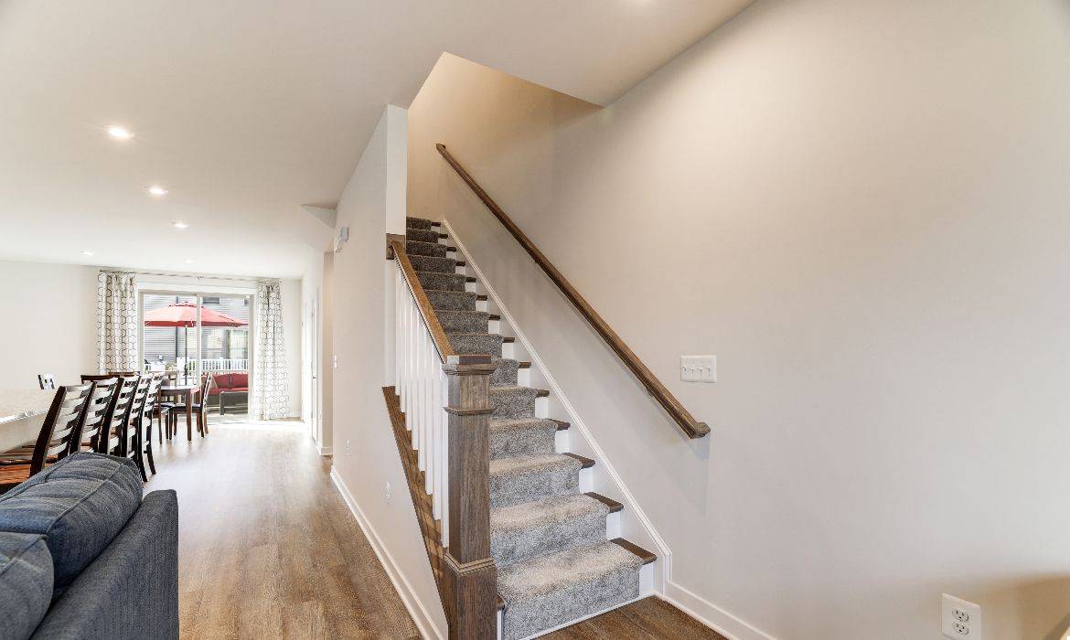 Garrell Group Top Leesburg Realtor 306 Nebeiolo Ter SE web 16