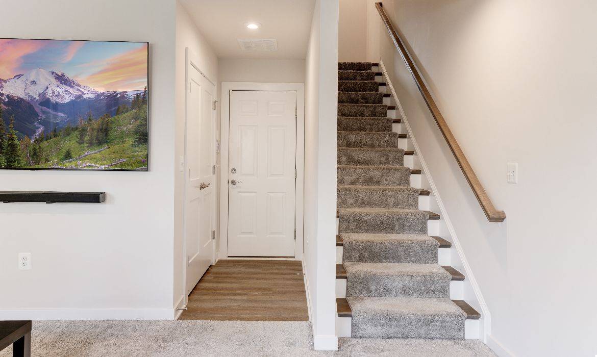Garrell Group Top Leesburg Realtor 306 Nebeiolo Ter SE web 25