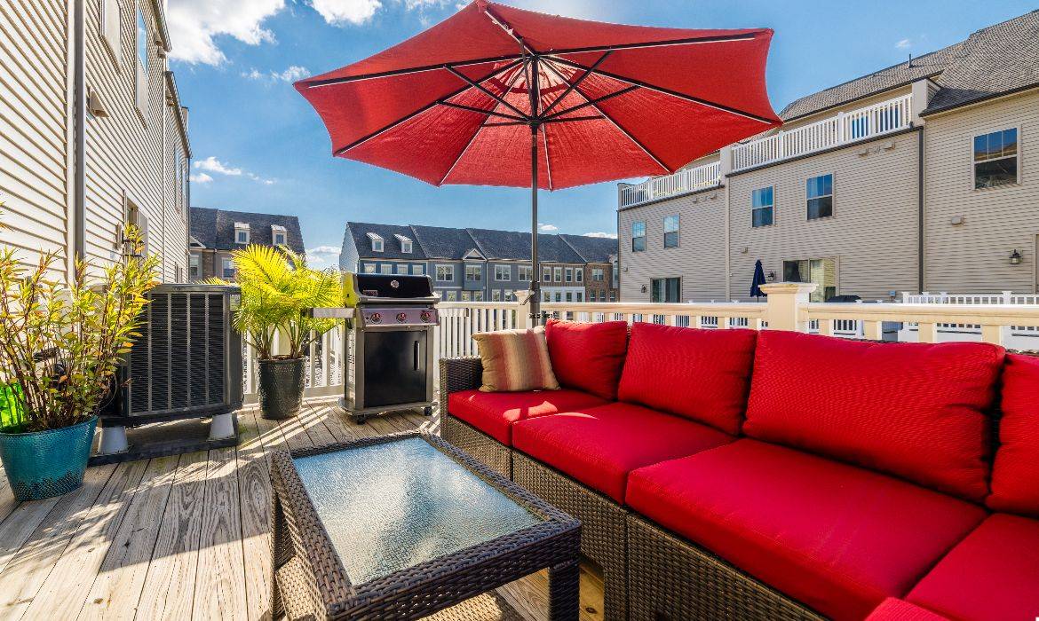 Garrell Group Top Leesburg Realtor 306 Nebeiolo Ter SE web 32