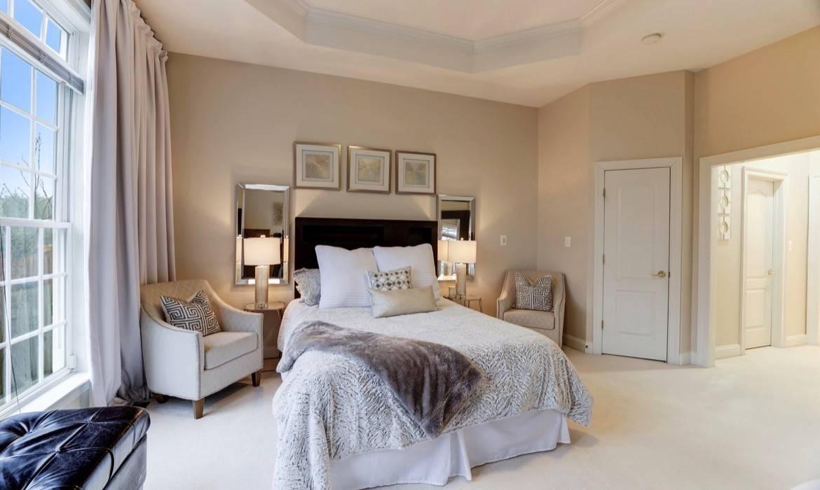 Garrell Group Top Leesburg Realtor 19183 Ferry Field Ter web 18