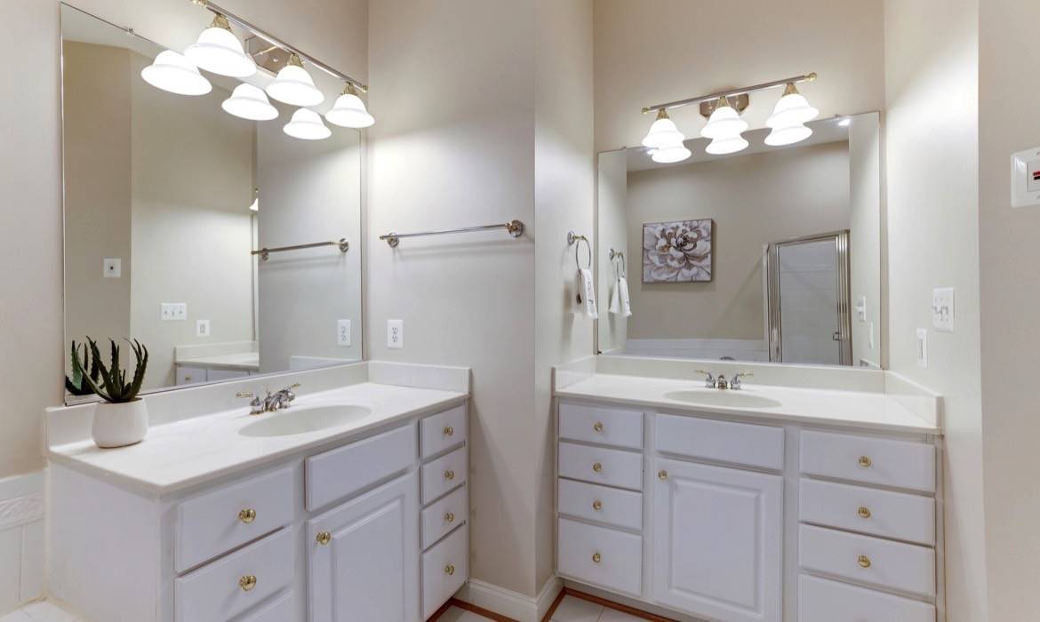 Garrell Group Top Leesburg Realtor 19183 Ferry Field Ter web 22