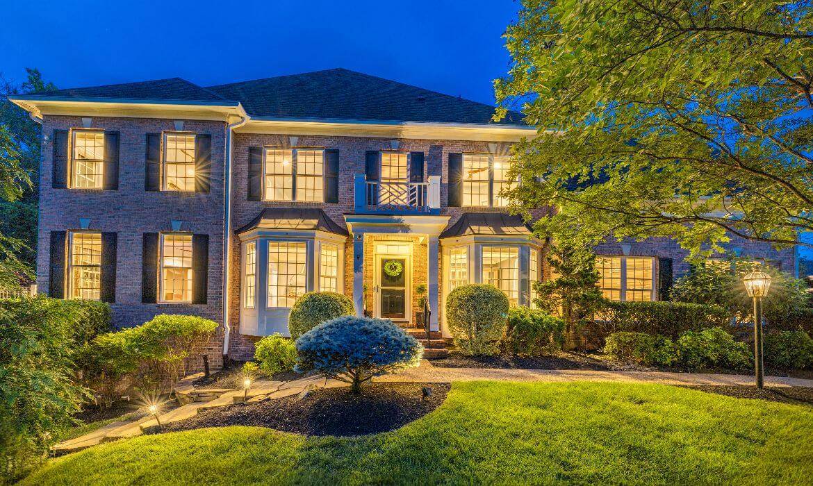 Garrell Group Top Leesburg Realtor 43606 Merchant Mill Ter web 5