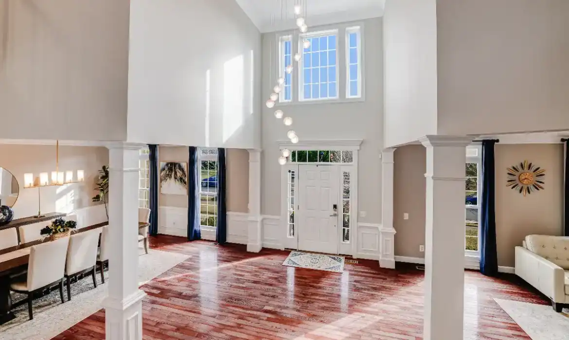 Garrell Group Top Leesburg Realtor 41322 Northridge Pl web 06