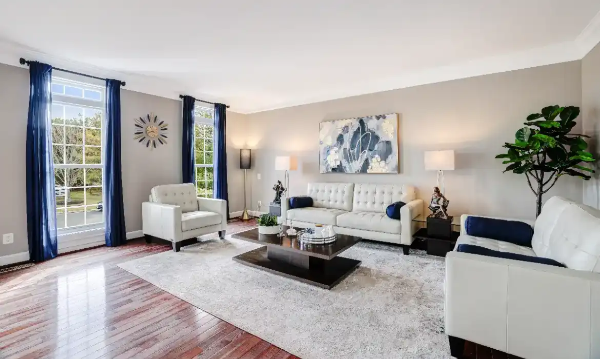 Garrell Group Top Leesburg Realtor 41322 Northridge Pl web 07