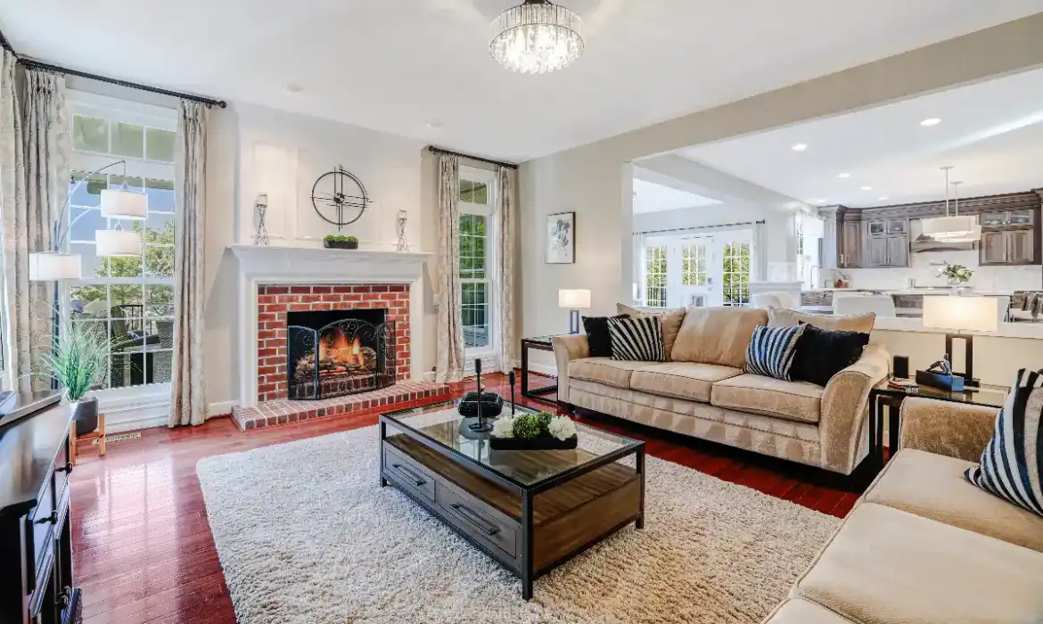 Garrell Group Top Leesburg Realtor 41322 Northridge Pl web 10