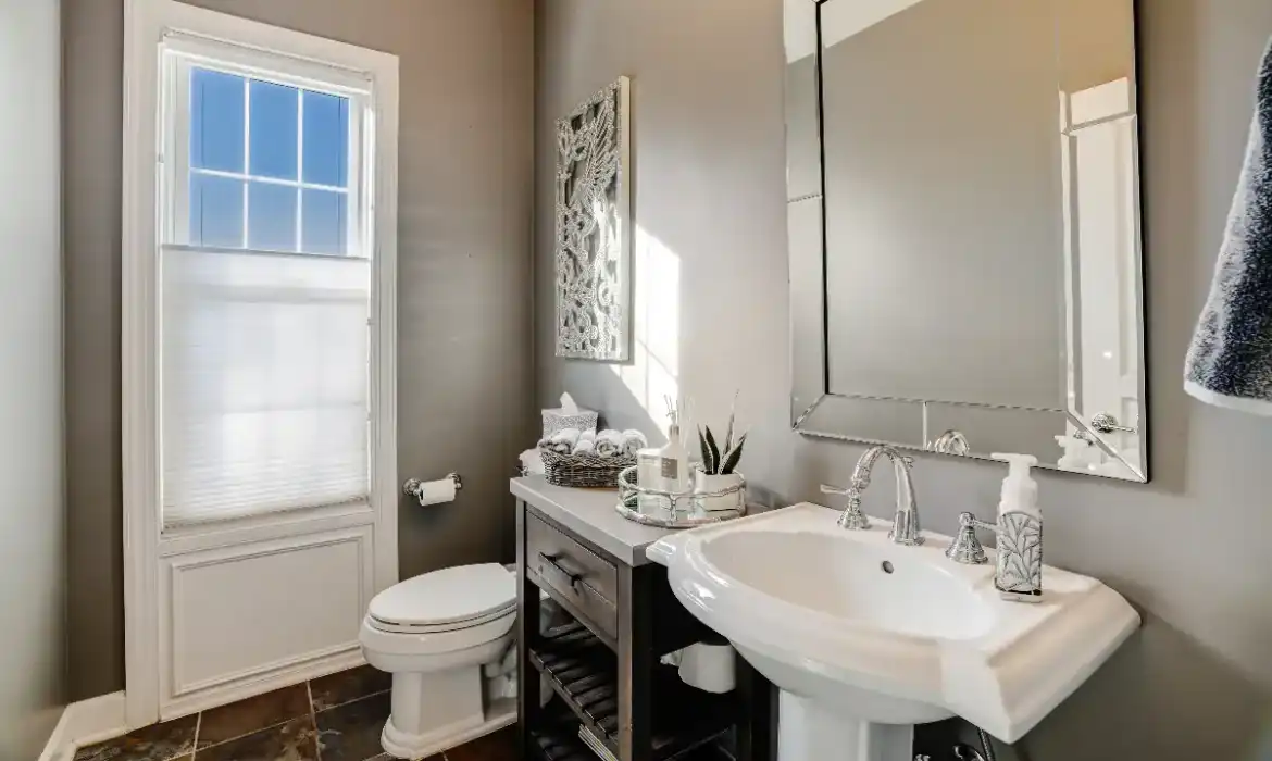 Garrell Group Top Leesburg Realtor 41322 Northridge Pl web 17