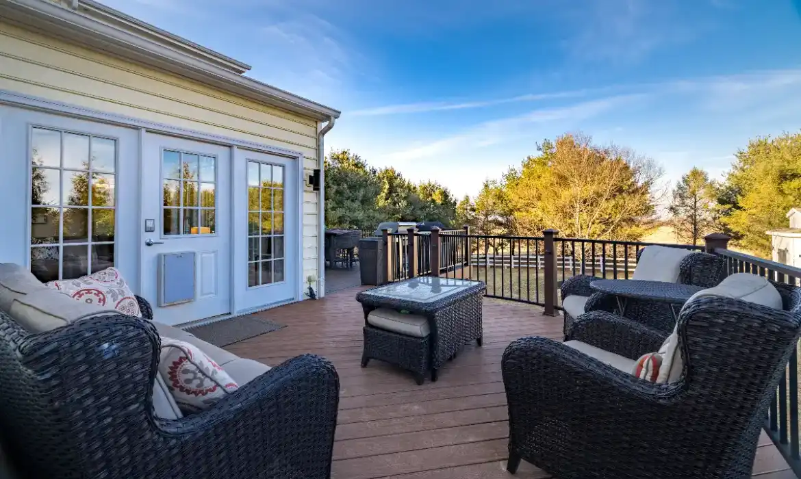 Garrell Group Top Leesburg Realtor 41322 Northridge Pl web 40