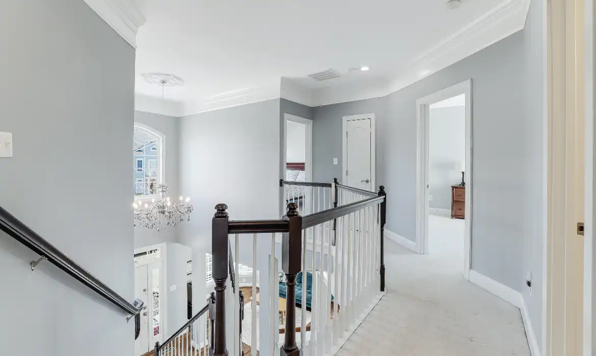 Garrell Group Top Leesburg Realtor 19277 Creek Field Cir web 18
