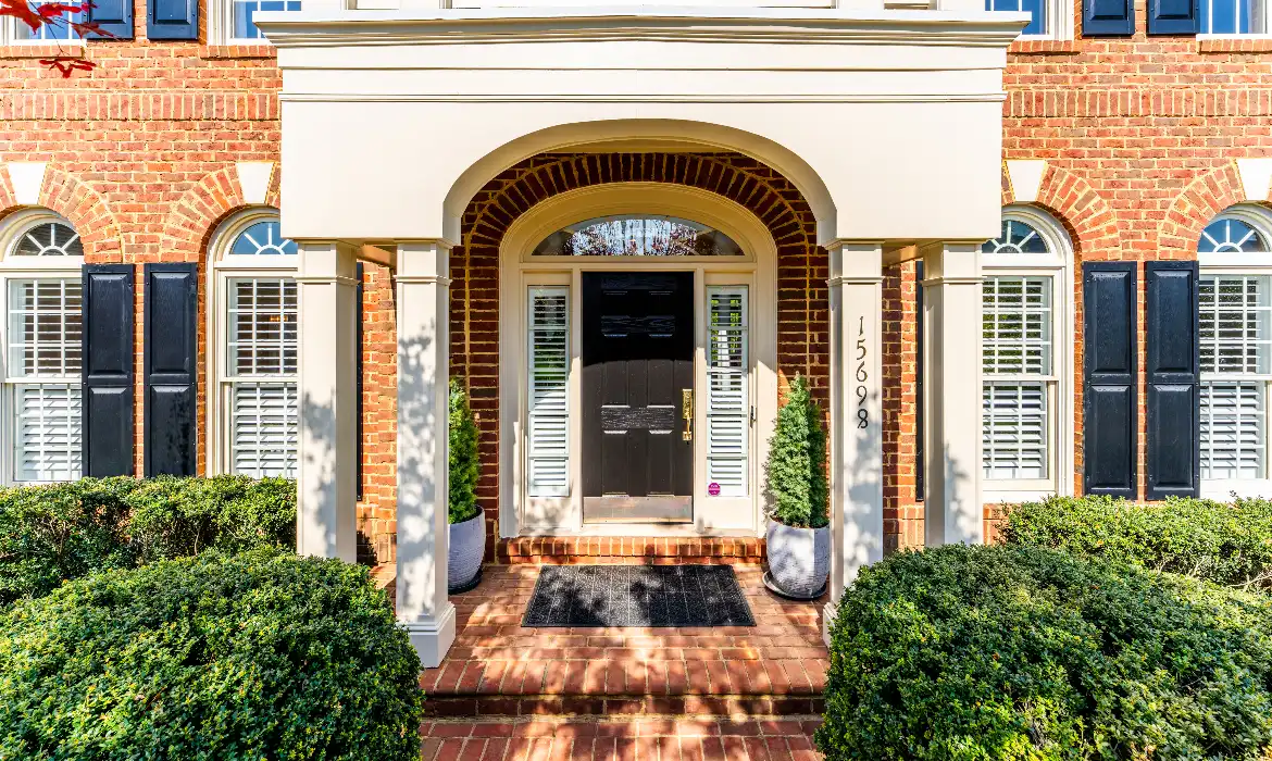 Garrell Group Top Gainesville Realtor 15698 Spyglass Hill Loop web 06