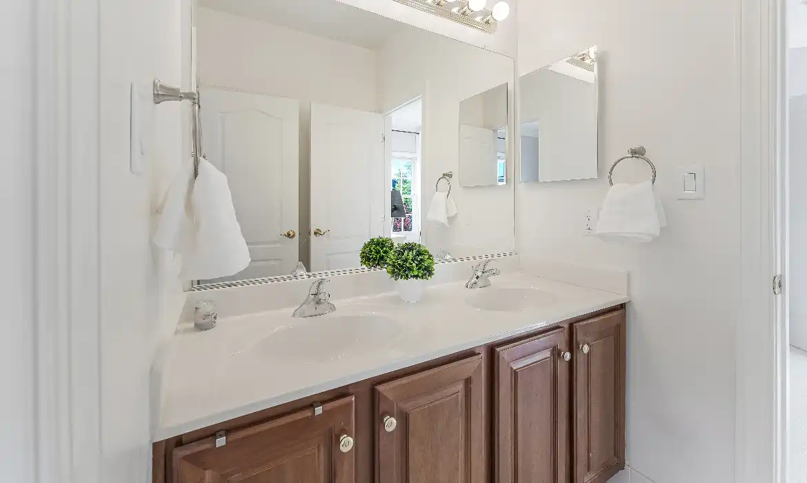 Garrell Group Top Gainesville Realtor 15698 Spyglass Hill Loop web 30