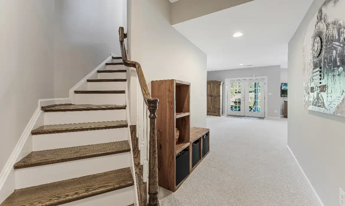 Garrell Group Top Gainesville Realtor 15698 Spyglass Hill Loop web 42