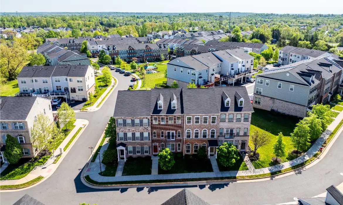 Garrell Group Top Leesburg Realtor 1524 Kinnaird Ter NE web 03