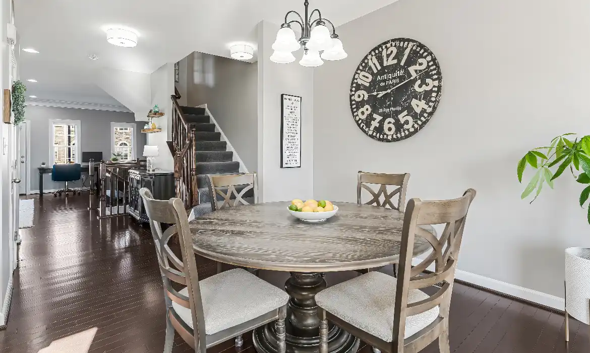Garrell Group Top Leesburg Realtor 1524 Kinnaird Ter NE web 16