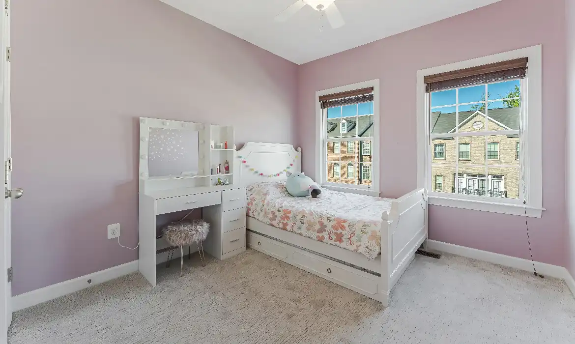 Garrell Group Top Leesburg Realtor 1524 Kinnaird Ter NE web 24