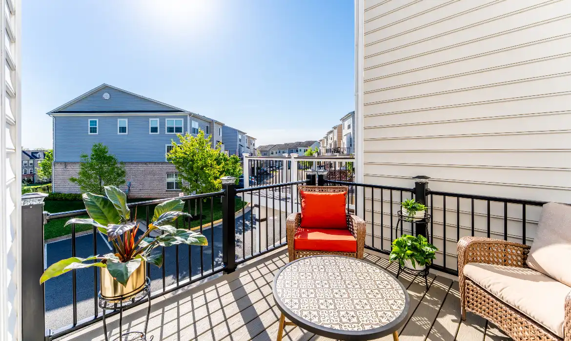 Garrell Group Top Leesburg Realtor 1524 Kinnaird Ter NE web 32