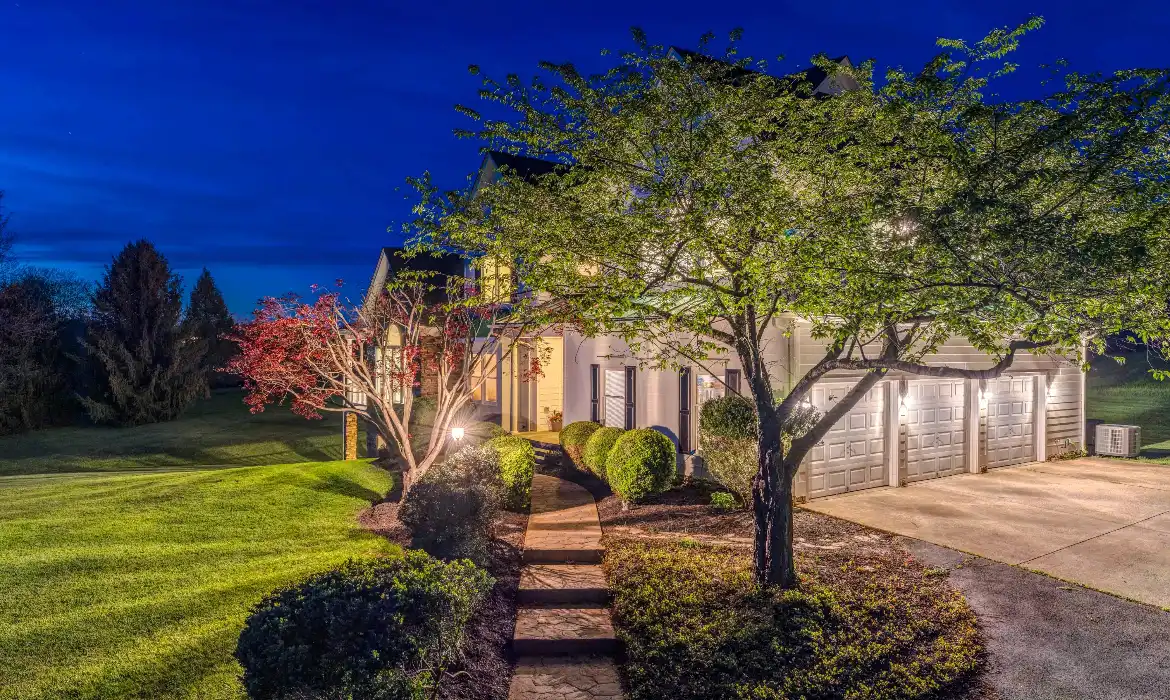 Garrell Group Top Paeonian Springs Realtor 15870 Old Waterford Rd web 06