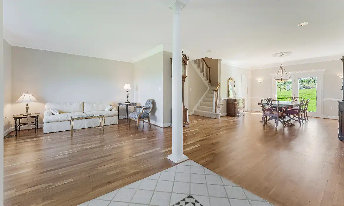 Garrell Group Top Paeonian Springs Realtor 15870 Old Waterford Rd web 07