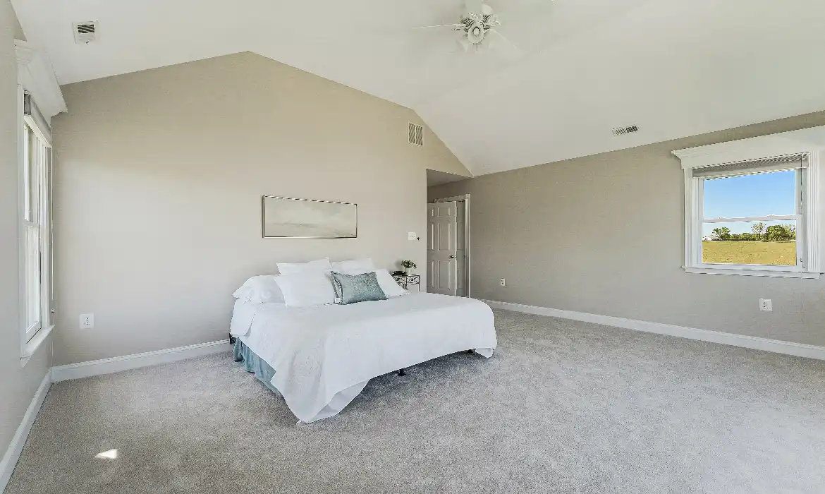 Garrell Group Top Paeonian Springs Realtor 15870 Old Waterford Rd web 24