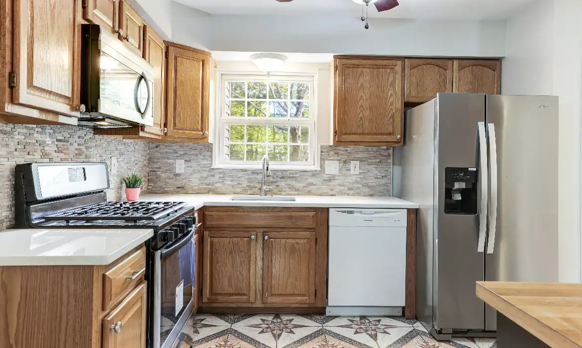 Garrell Group Top Woodbridge Realtor 13868 Racine Ct web 13