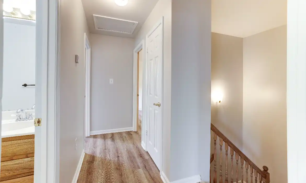 Garrell Group Top Woodbridge Realtor 13868 Racine Ct web 20