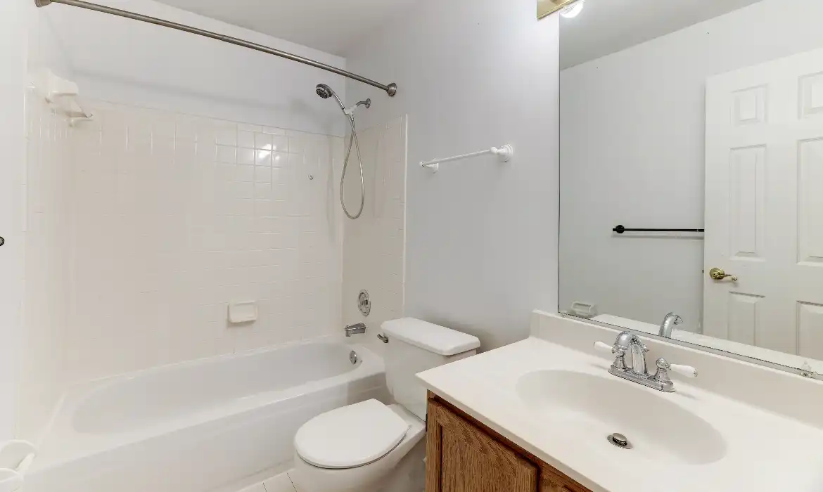 Garrell Group Top Woodbridge Realtor 13868 Racine Ct web 21