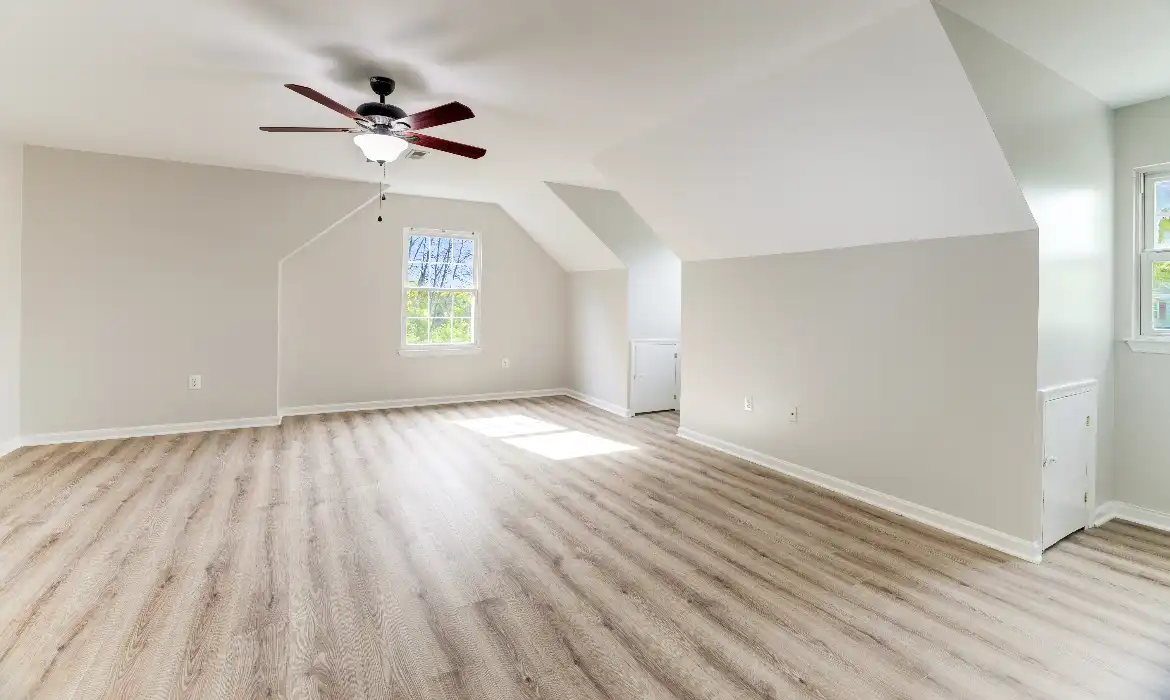 Garrell Group Top Woodbridge Realtor 13868 Racine Ct web 25