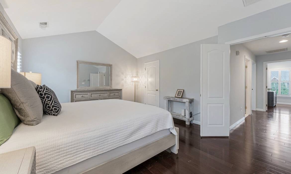 Garrell Group   Top Ashburn Realtor   19599 Aspendale Sq   23