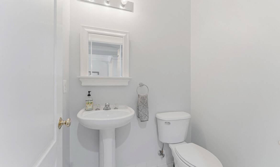 Garrell Group   Top Ashburn Realtor   19599 Aspendale Sq   30