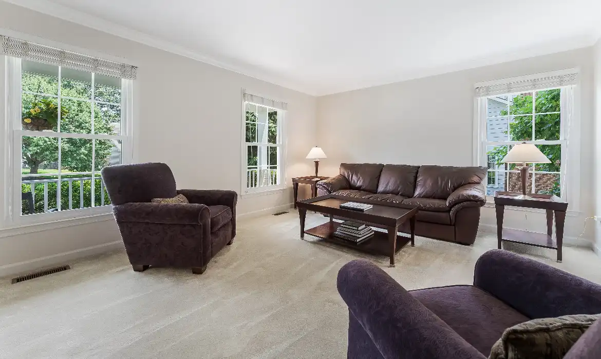 Garrell Group Top Ashburn Realtor 21119 Deep Furrow Ct web 08