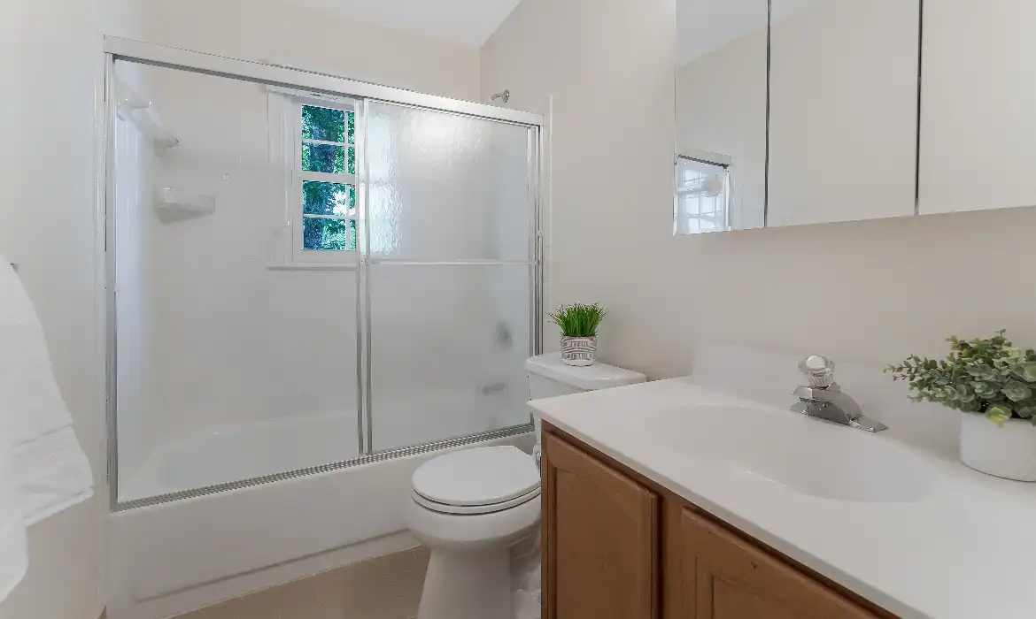 Garrell Group Top Ashburn Realtor 21119 Deep Furrow Ct web 36