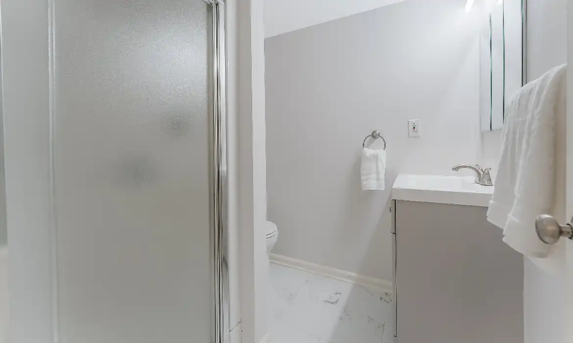 Garrell Group Top Ashburn Realtor 21119 Deep Furrow Ct web 39