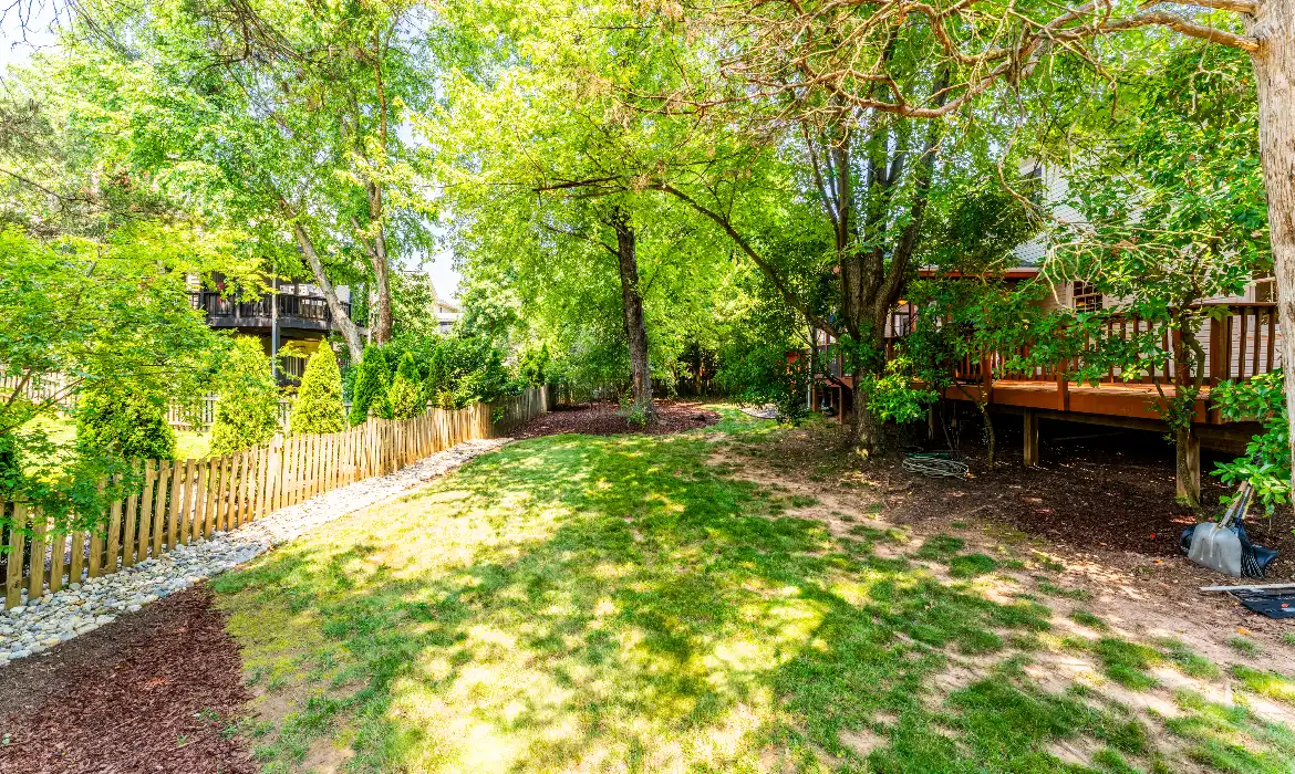 Garrell Group Top Ashburn Realtor 21119 Deep Furrow Ct web 42