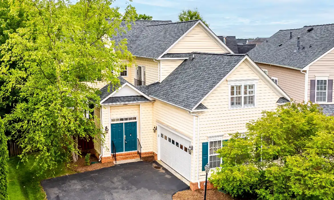 Garrell Group Top Ashburn Realtor 21934 Windover Dr web 01