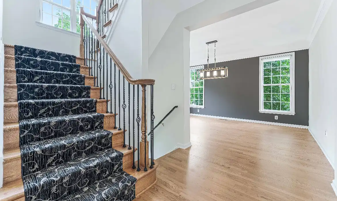 Garrell Group Top Ashburn Realtor 21934 Windover Dr web 06