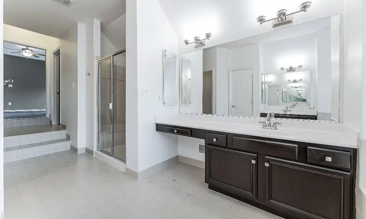 Garrell Group Top Ashburn Realtor 21934 Windover Dr web 33