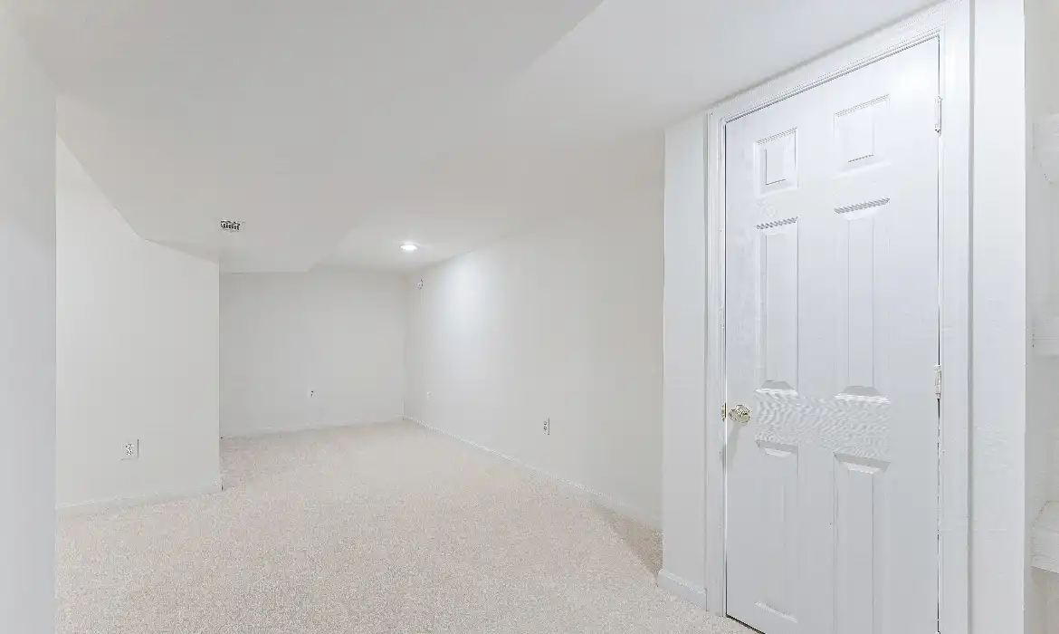 Garrell Group Top Ashburn Realtor 21934 Windover Dr web 42