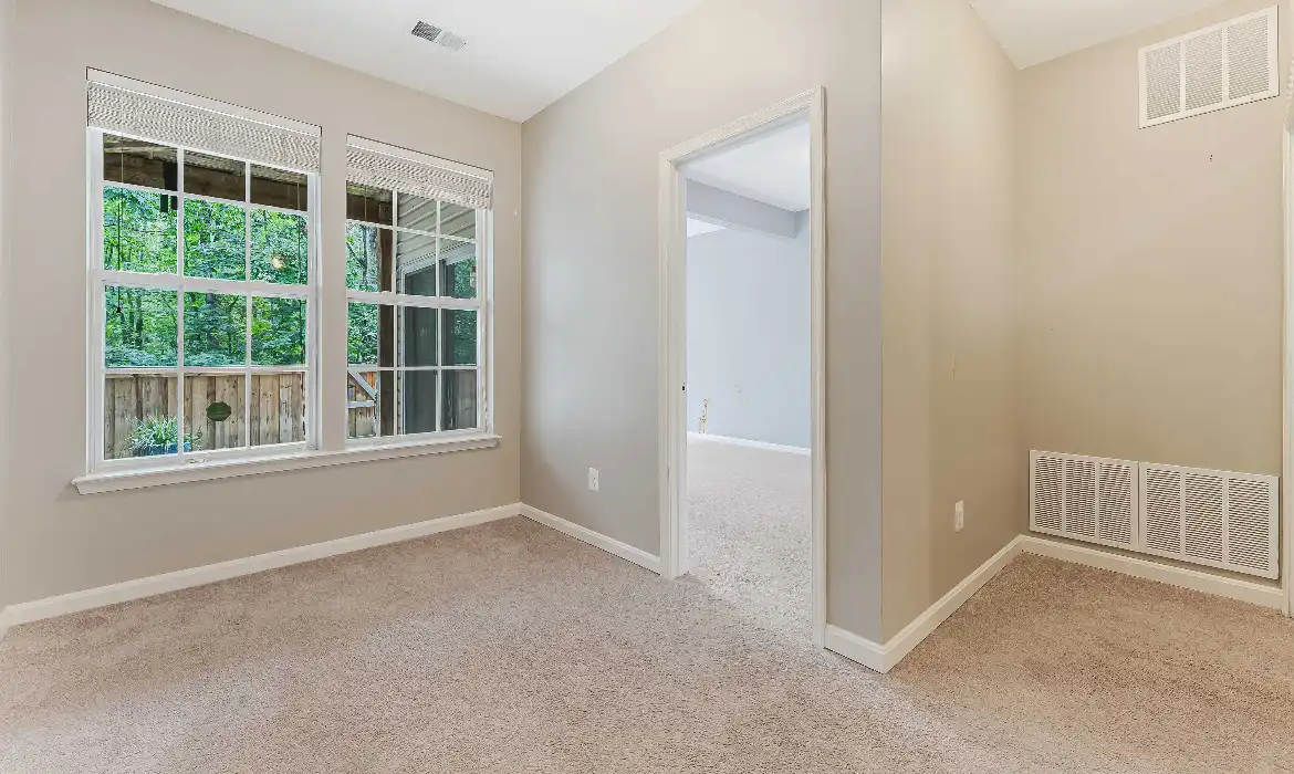 Garrell Group Top Ashburn Realtor 43103 Forest Edge Sq web 18