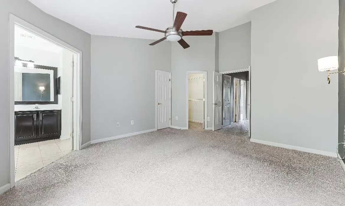 Garrell Group Top Ashburn Realtor 43103 Forest Edge Sq web 29