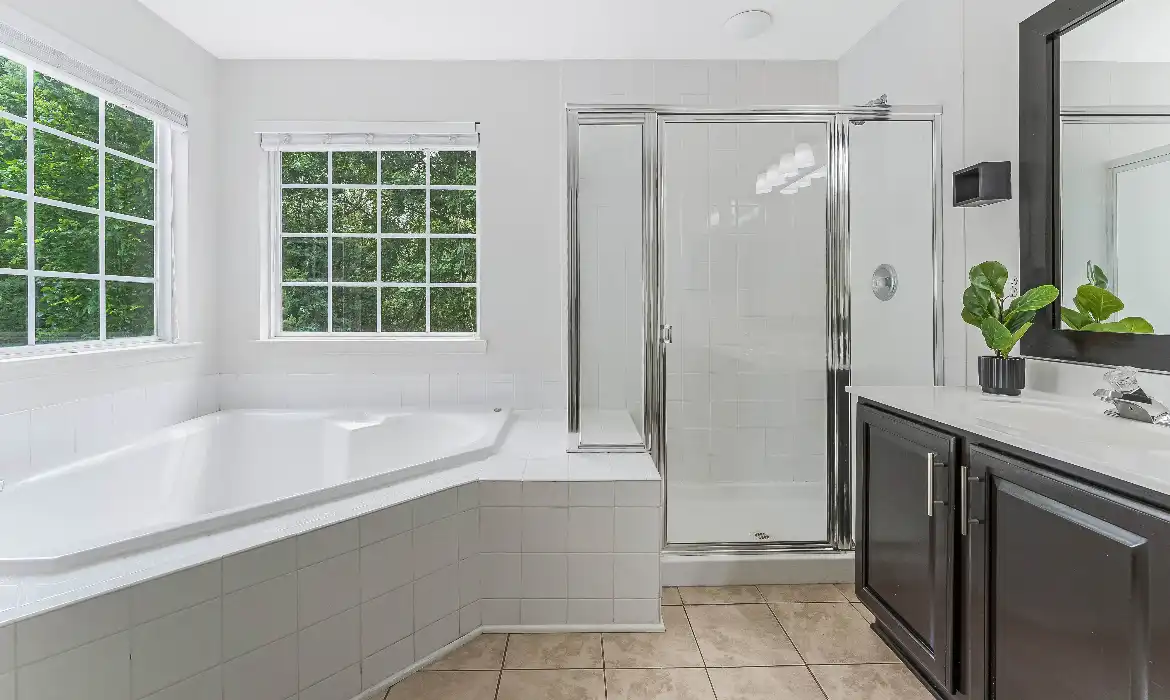 Garrell Group Top Ashburn Realtor 43103 Forest Edge Sq web 32