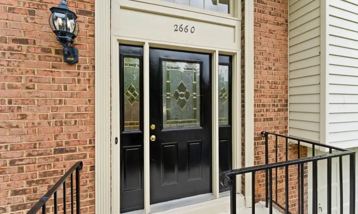 Garrell Group Top Fairfax County Realtor 2660 Oakton Glen Dr 08