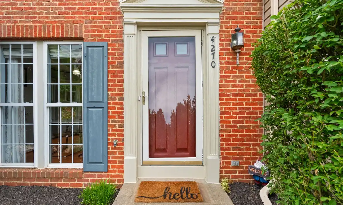 Garrell Group Top Fairfax Realtor 4270 Wheeled Caisson Sq web 04