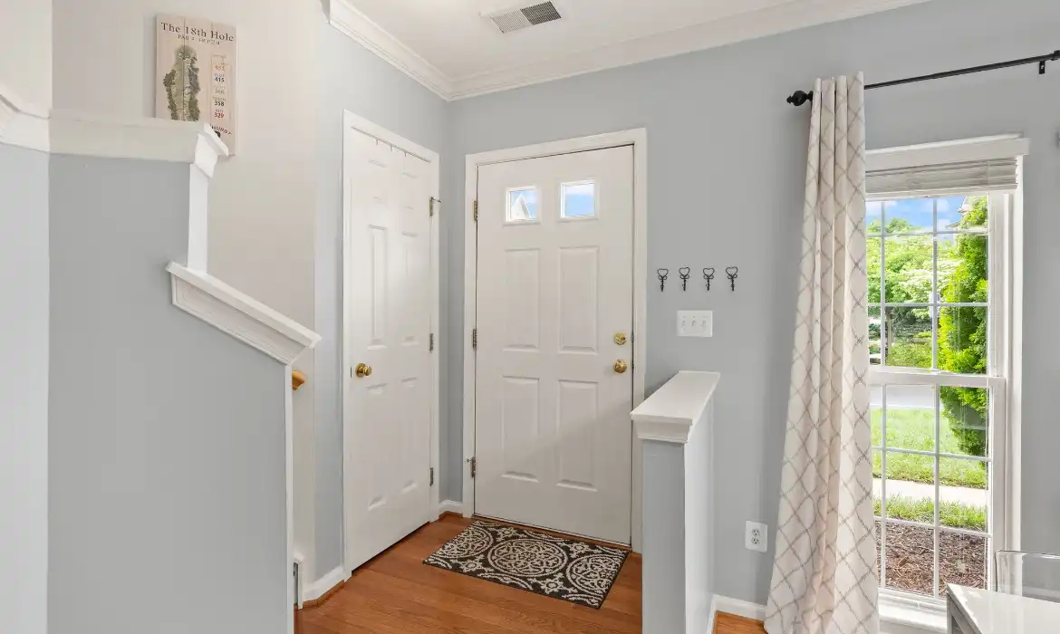 Garrell Group Top Fairfax Realtor 4270 Wheeled Caisson Sq web 05